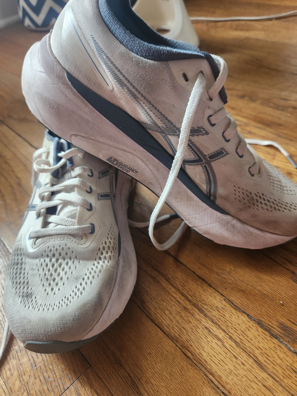 Womens Asics Gel Kayano 31 Cream/Blue Running Sneakers